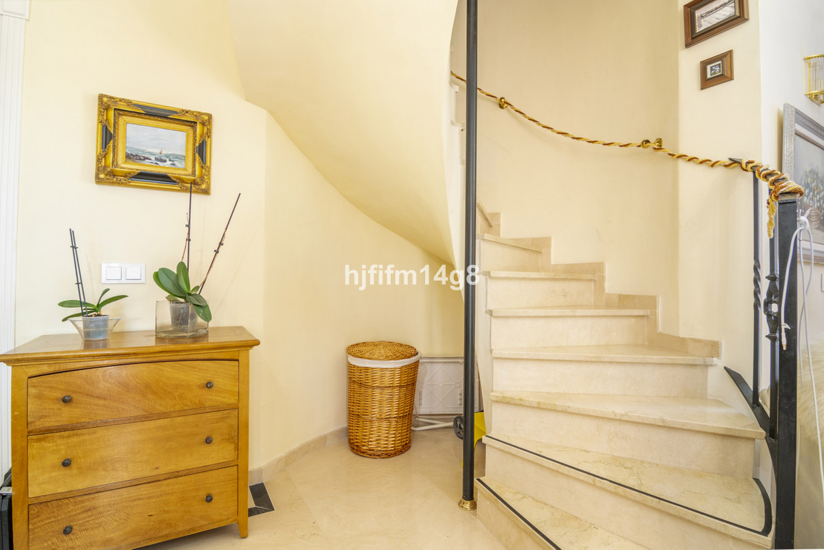 Aticos de 3 dormitorios en venta en Nueva Andalucía – R4908238 Aticos de 3 dormitorios en venta en Nueva Andalucía – R4908238