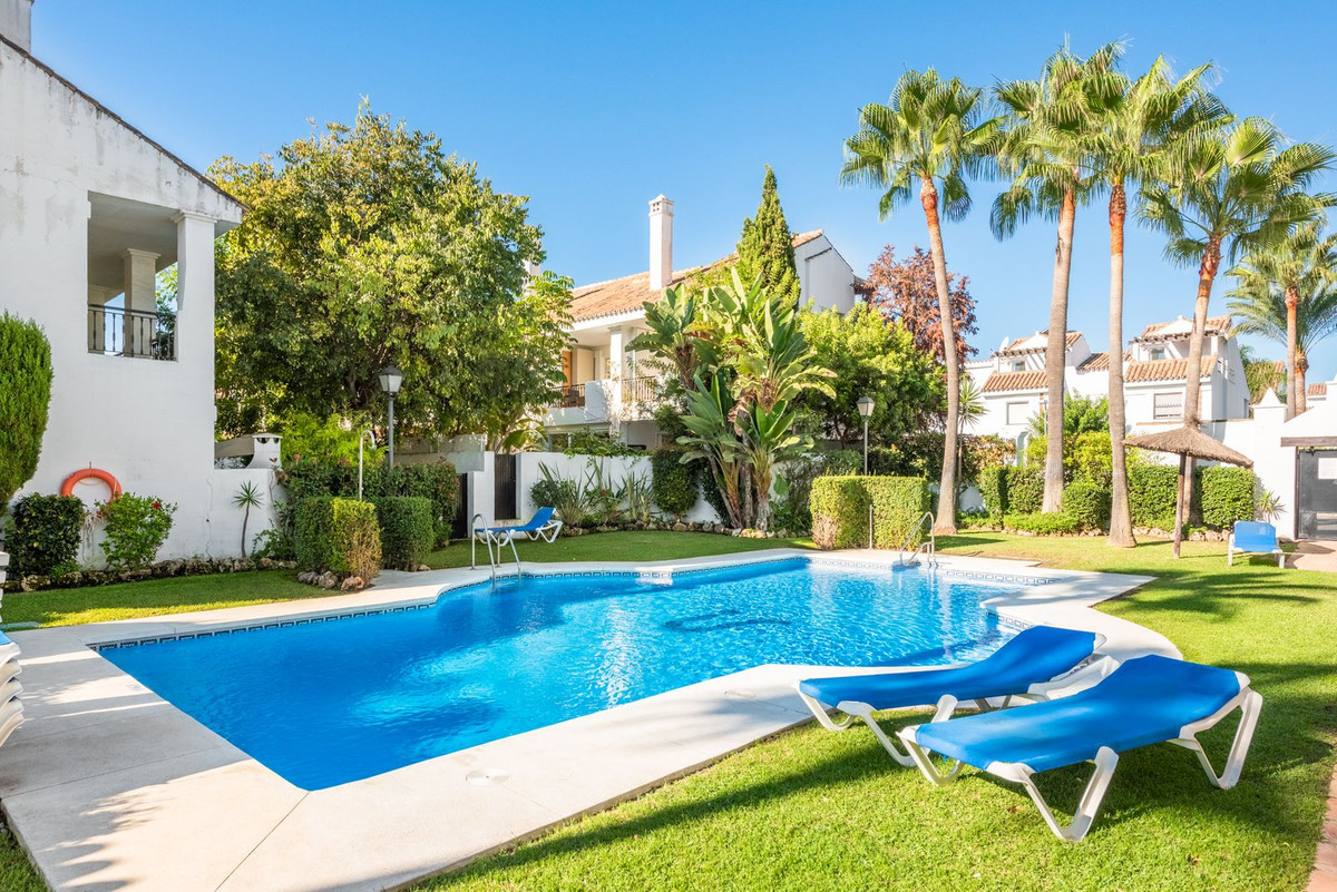 2 bedroom Apartments for sale in Nueva Andalucía – R5351053 2 bedroom Apartments for sale in Nueva Andalucía – R5351053