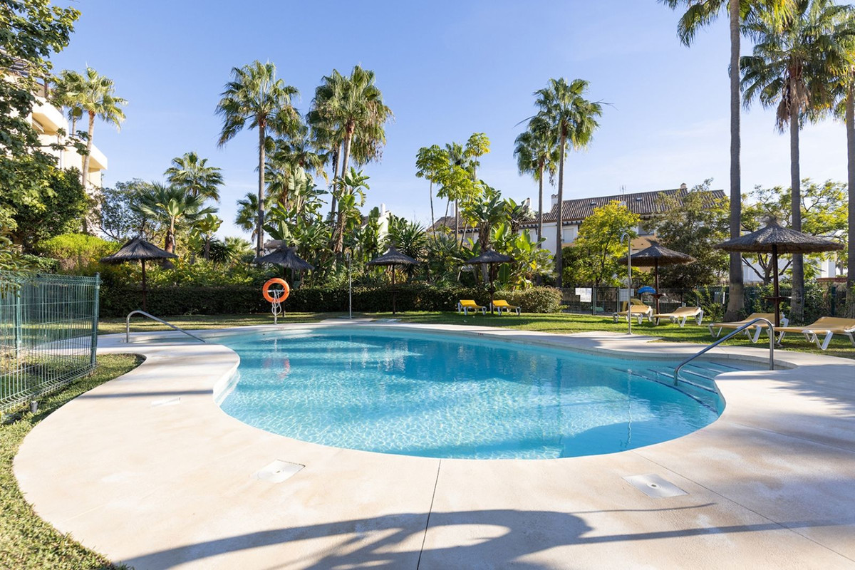 Aticos de 4 dormitorios en venta en Bahía de Marbella – R4624858 Aticos de 4 dormitorios en venta en Bahía de Marbella – R4624858