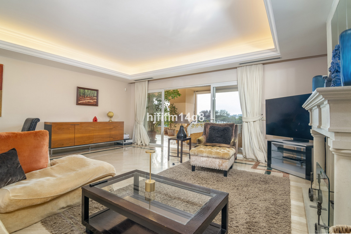 3 bedroom Apartments for sale in Milla de Oro – R4644601 3 bedroom Apartments for sale in Milla de Oro – R4644601