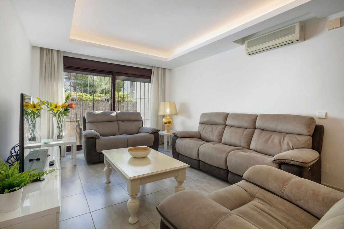 Apartamentos de 3 dormitorios en venta en Nueva Andalucía – R5264716 Apartamentos de 3 dormitorios en venta en Nueva Andalucía – R5264716
