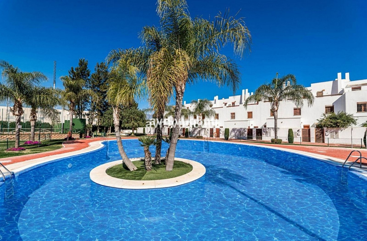 Apartamentos de 2 dormitorios en venta en La Cala de Mijas – R5212837 Apartamentos de 2 dormitorios en venta en La Cala de Mijas – R5212837