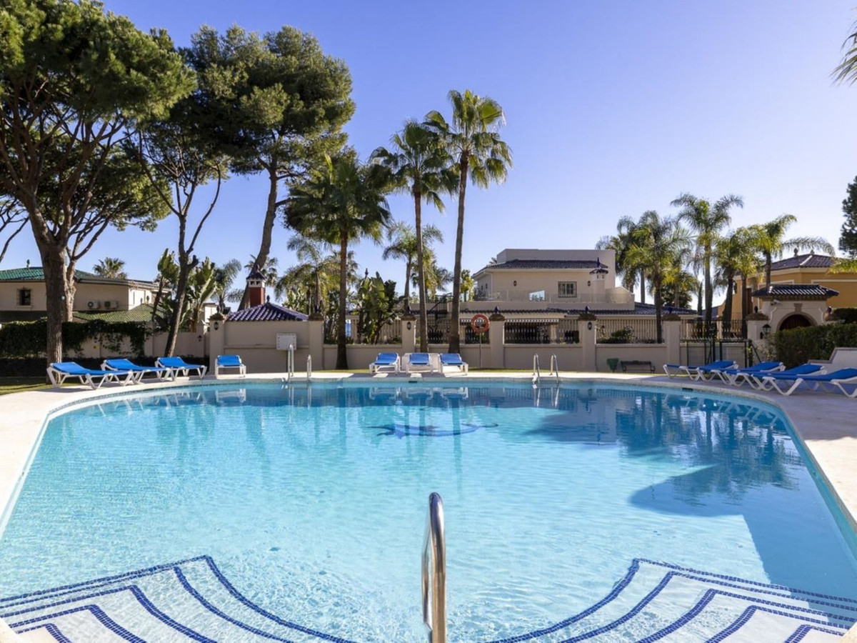 3 bedroom Apartments for sale in Puerto Banús – R5006833 3 bedroom Apartments for sale in Puerto Banús – R5006833