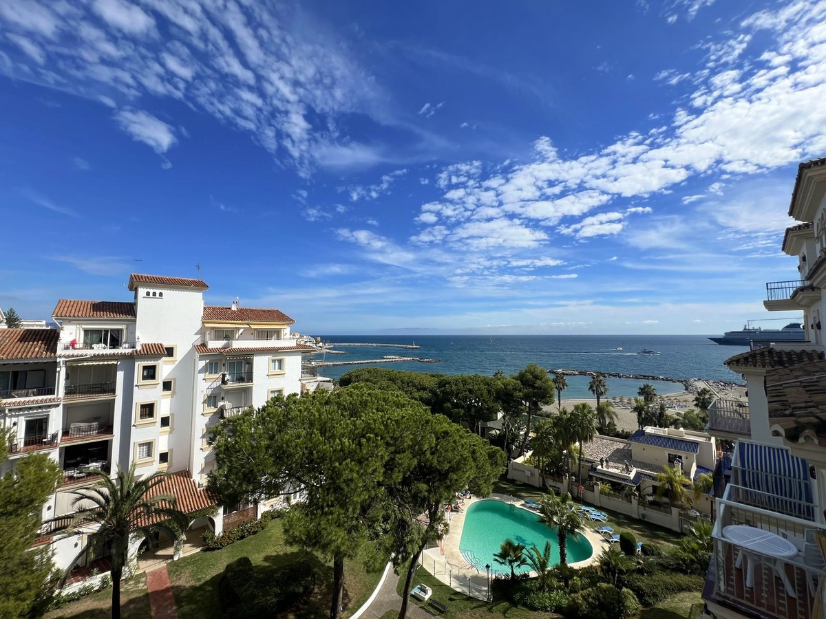 3 bedroom Apartments for sale in Puerto Banús – R5006833 3 bedroom Apartments for sale in Puerto Banús – R5006833