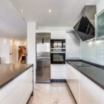 3 bedroom Apartments for sale in Puerto Banús – R5006833 3 bedroom Apartments for sale in Puerto Banús – R5006833