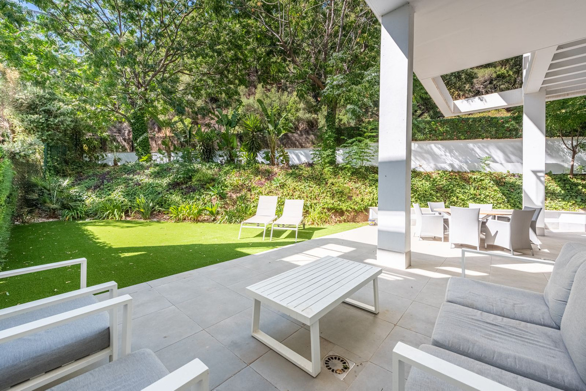 Apartamentos de 3 dormitorios en venta en Benahav�s – R5158210 Apartamentos de 3 dormitorios en venta en Benahav�s – R5158210