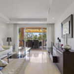 Apartamentos de 4 dormitorios en venta en Marbella – R5018800 Apartamentos de 4 dormitorios en venta en Marbella – R5018800