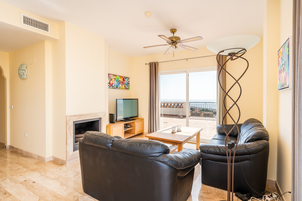 2 bedroom Penthouses for sale in Calahonda – R5188114 2 bedroom Penthouses for sale in Calahonda – R5188114