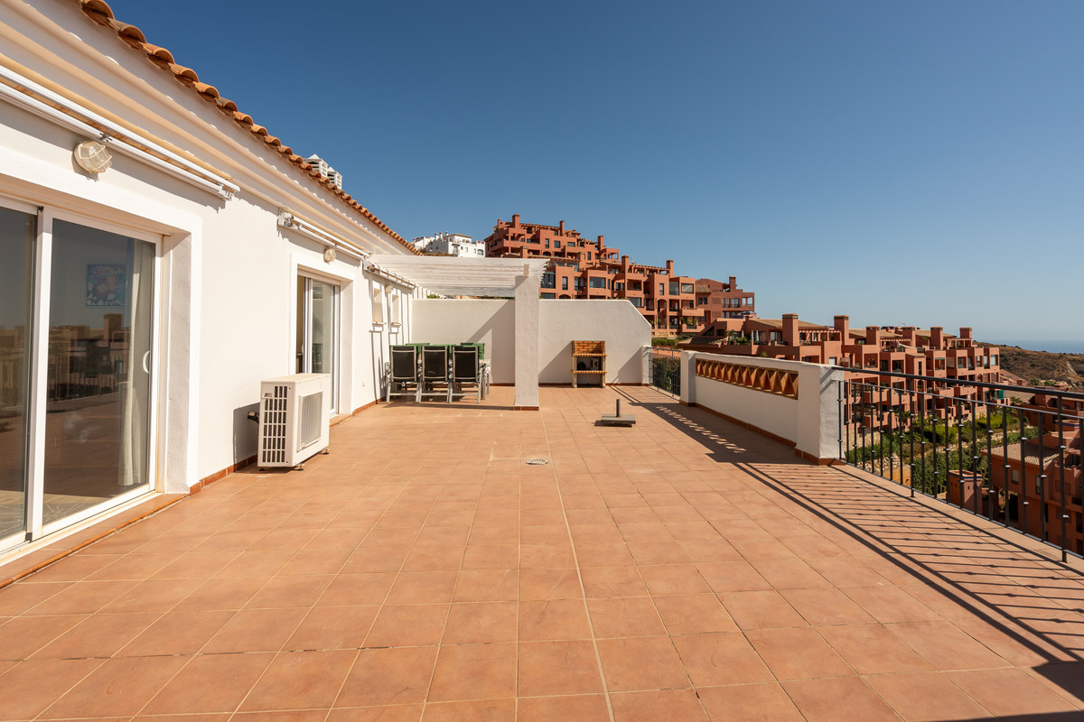 2 bedroom Penthouses for sale in Calahonda – R5188114 2 bedroom Penthouses for sale in Calahonda – R5188114
