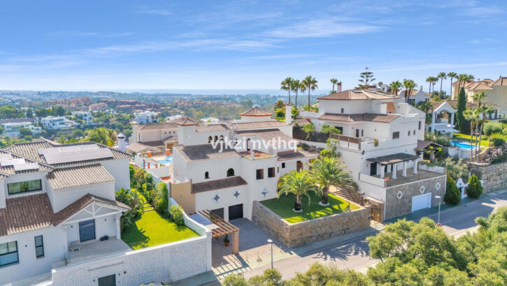 Villas de 5 dormitorios en venta en Benahavís – R4894894 Villas de 5 dormitorios en venta en Benahavís – R4894894 en