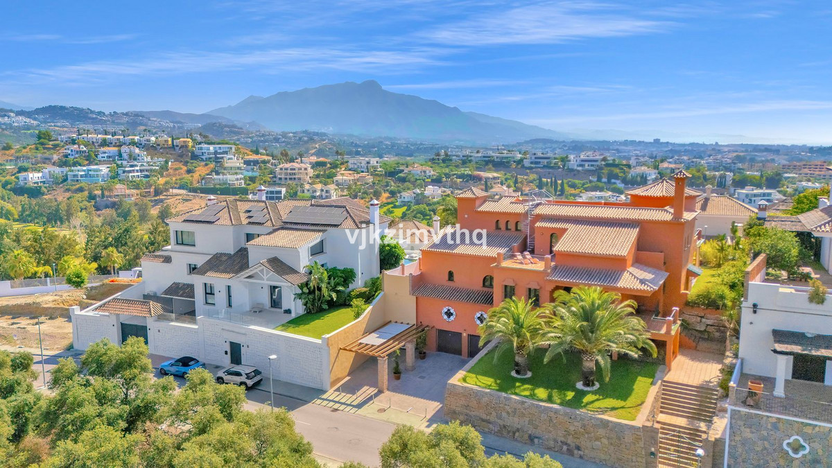 Villas de 5 dormitorios en venta en Benahavís – R4894894 Villas de 5 dormitorios en venta en Benahavís – R4894894