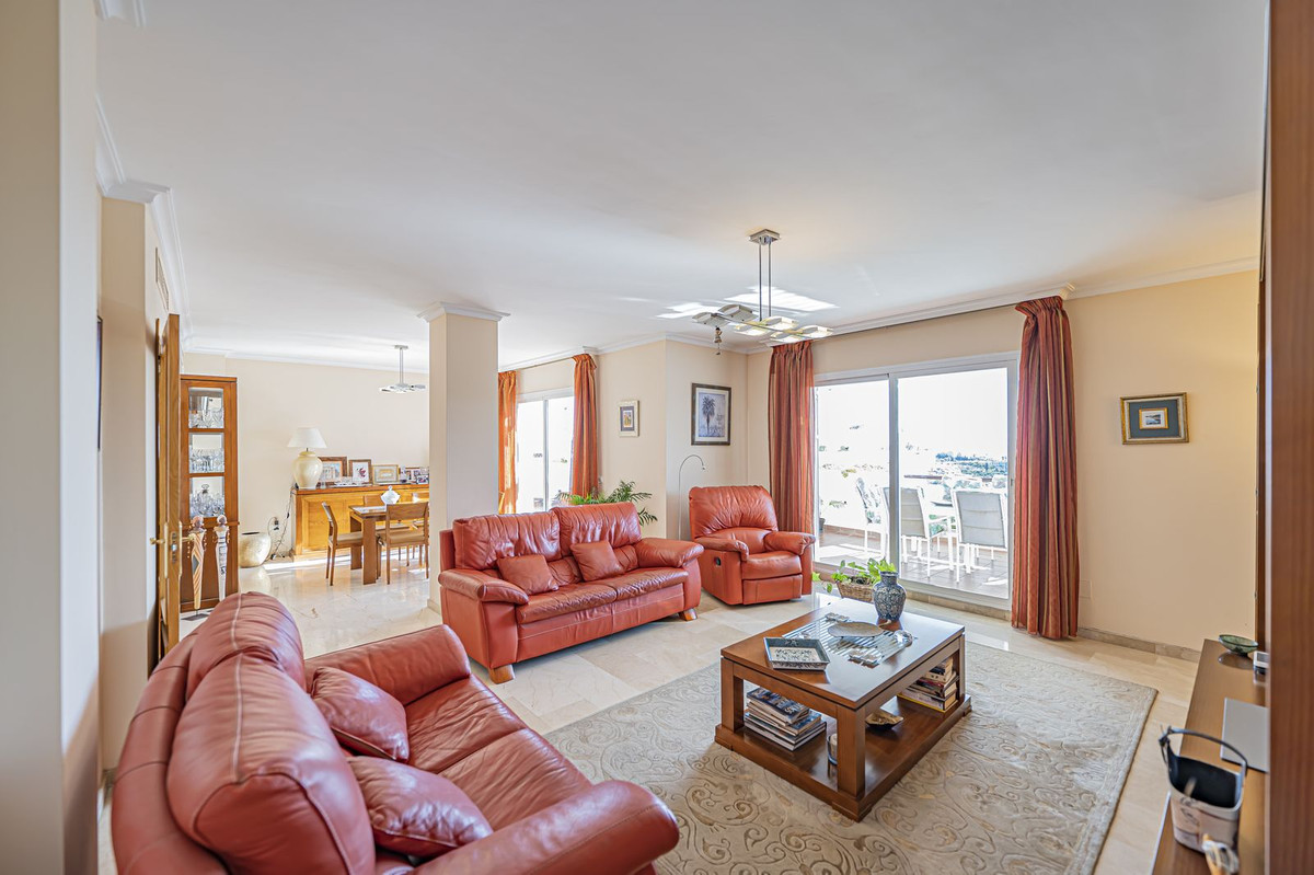 4 bedroom Penthouses for sale in Selwo – R5288068 4 bedroom Penthouses for sale in Selwo – R5288068