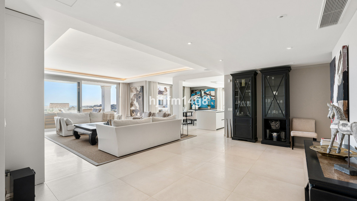 Apartamentos de 3 dormitorios en venta en Nueva Andaluc�a – R5333500 Apartamentos de 3 dormitorios en venta en Nueva Andaluc�a – R5333500