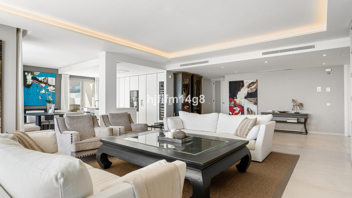 Apartamentos de 3 dormitorios en venta en Nueva Andaluc�a – R5333500 Apartamentos de 3 dormitorios en venta en Nueva Andaluc�a – R5333500