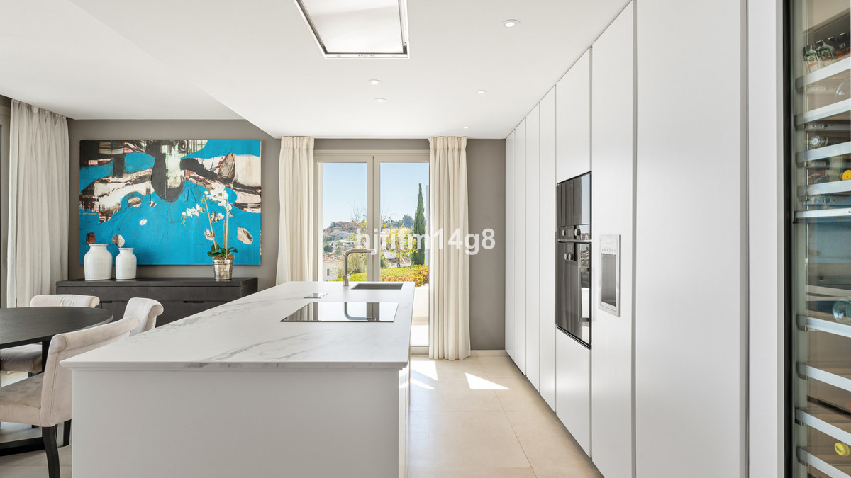 Apartamentos de 3 dormitorios en venta en Nueva Andaluc�a – R5333500 Apartamentos de 3 dormitorios en venta en Nueva Andaluc�a – R5333500