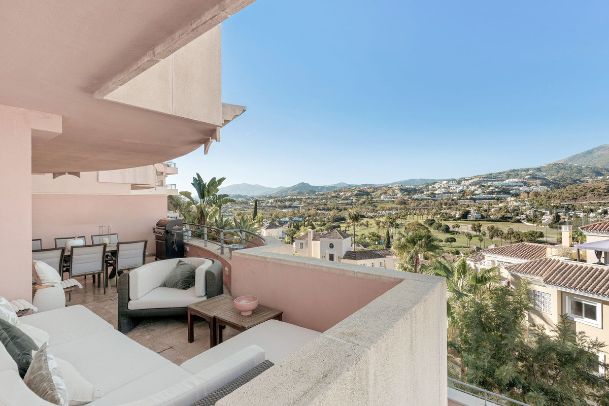 Apartamentos de 2 dormitorios en venta en Nueva Andaluc�a – R5238835 Apartamentos de 2 dormitorios en venta en Nueva Andaluc�a – R5238835