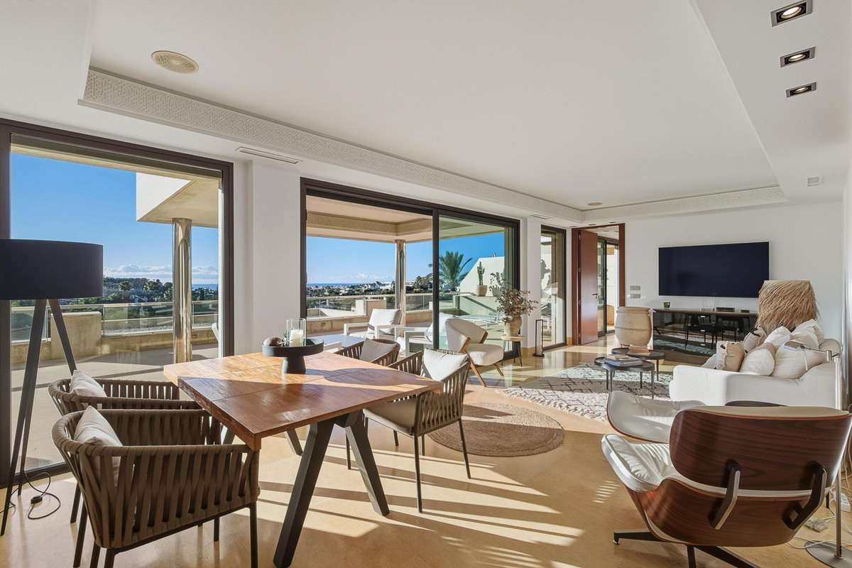 Apartamentos de 2 dormitorios en venta en Nueva Andalucía – R5241898 Apartamentos de 2 dormitorios en venta en Nueva Andalucía – R5241898