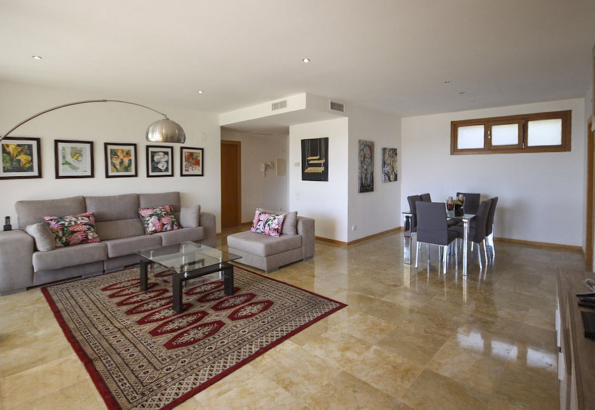Apartamentos de 3 dormitorios en venta en Marbella – R5222647 Apartamentos de 3 dormitorios en venta en Marbella – R5222647