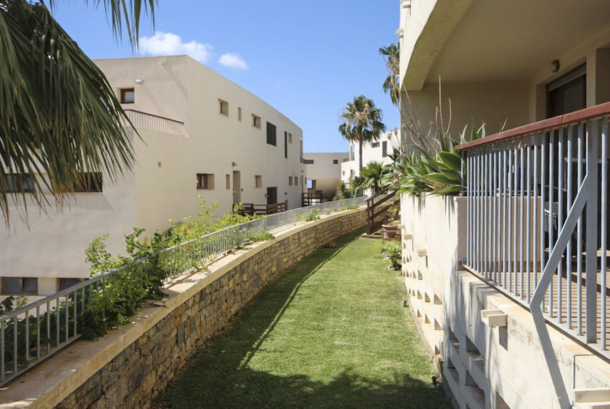 Apartamentos de 3 dormitorios en venta en Marbella – R5222647 Apartamentos de 3 dormitorios en venta en Marbella – R5222647