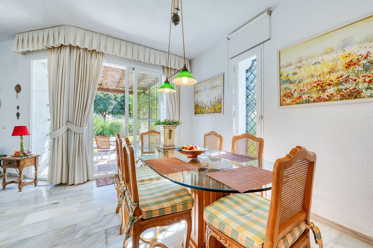 Villas de 4 dormitorios en venta en Nueva Andaluc�a – R5179537 Villas de 4 dormitorios en venta en Nueva Andaluc�a – R5179537