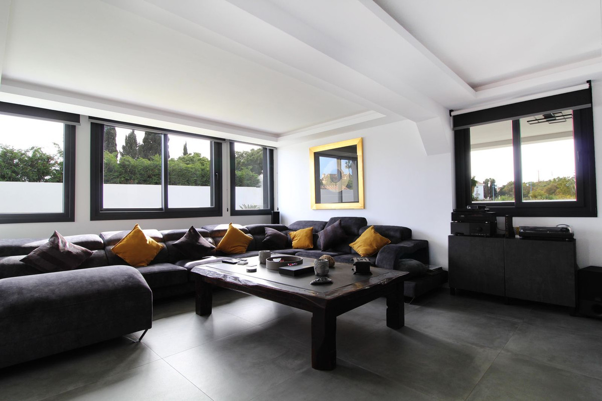 Villas de 3 dormitorios en venta en San Pedro de Alcántara – R5337721 Villas de 3 dormitorios en venta en San Pedro de Alcántara – R5337721