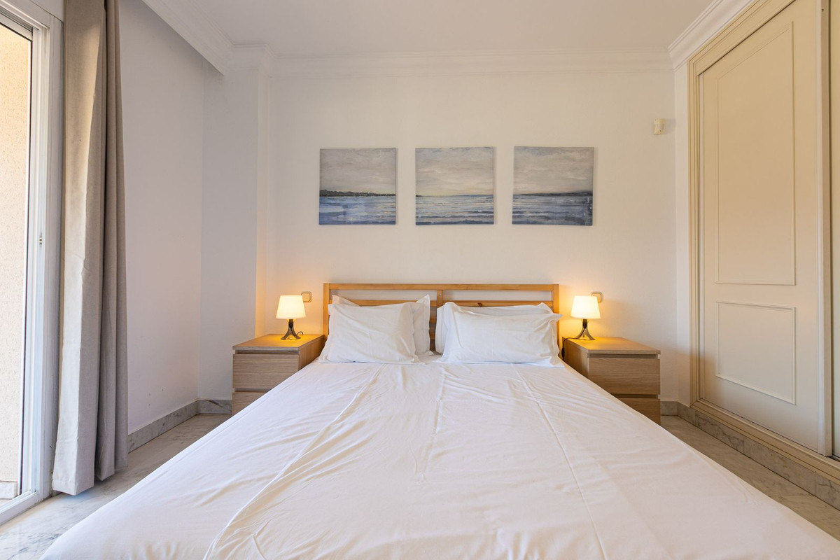 Apartamentos de 2 dormitorios en venta en Puerto Banús – R4972204 Apartamentos de 2 dormitorios en venta en Puerto Banús – R4972204