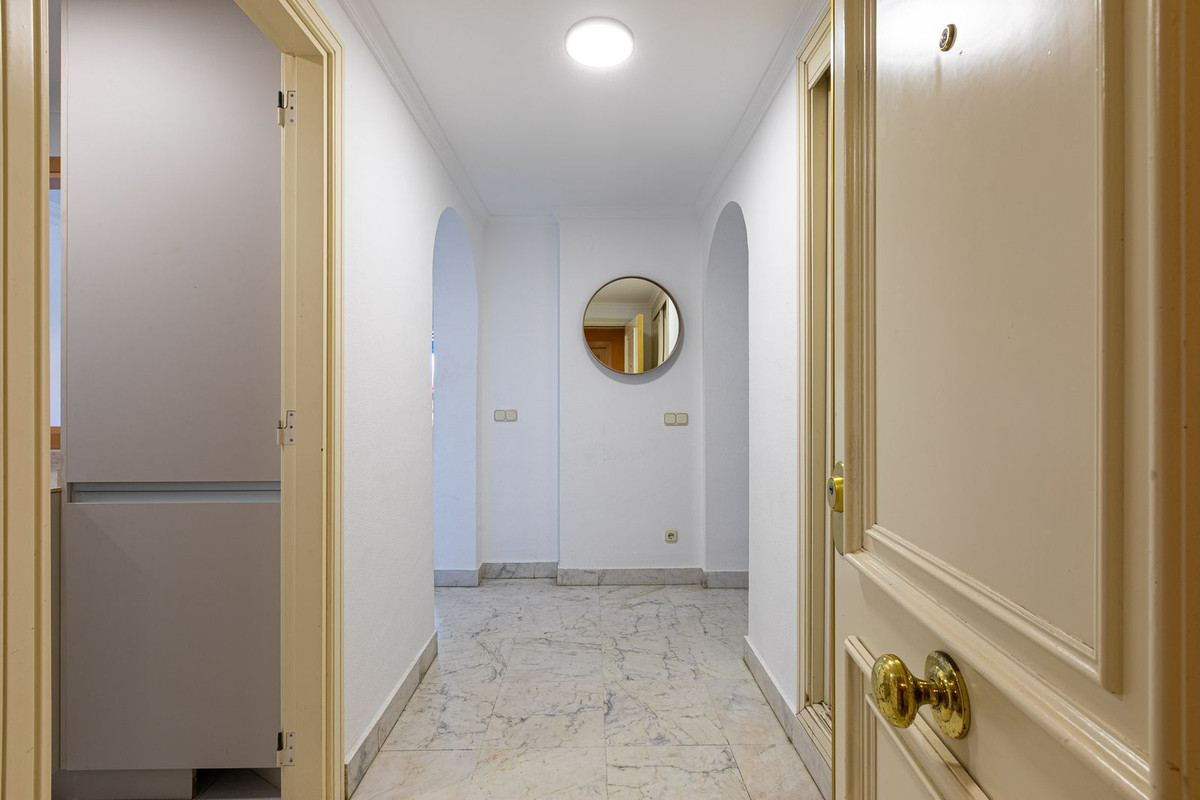 Apartamentos de 2 dormitorios en venta en Puerto Banús – R4972204 Apartamentos de 2 dormitorios en venta en Puerto Banús – R4972204