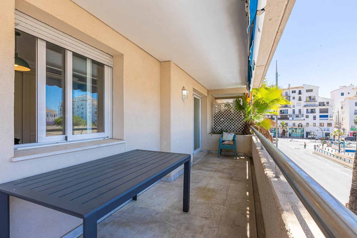 Apartamentos de 2 dormitorios en venta en Puerto Banús – R4972204 Apartamentos de 2 dormitorios en venta en Puerto Banús – R4972204