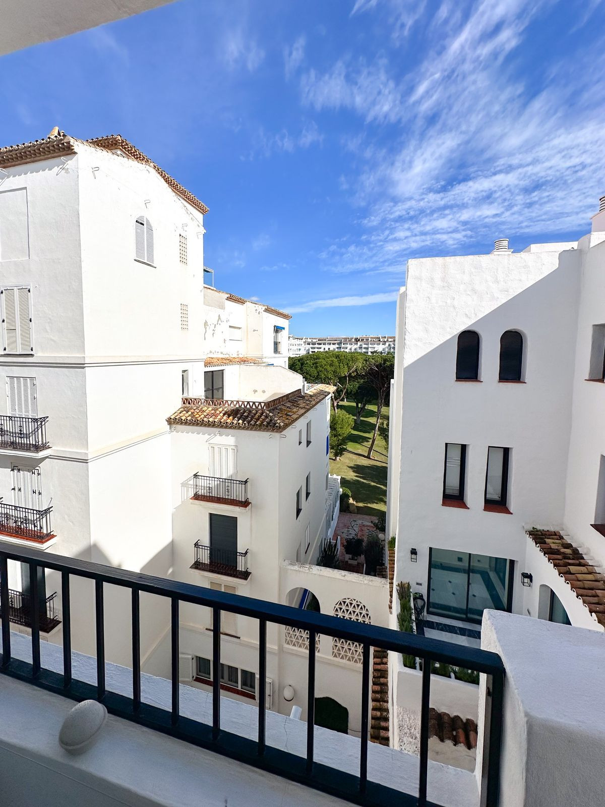 2 bedroom Apartments for sale in Puerto Banús – R5307889 2 bedroom Apartments for sale in Puerto Banús – R5307889