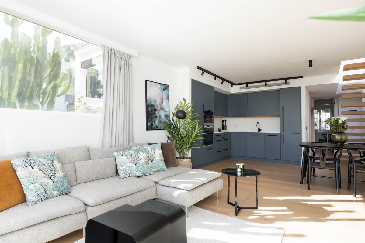 Apartamentos de 2 dormitorios en venta en Nueva Andalucía – R5216881 Apartamentos de 2 dormitorios en venta en Nueva Andalucía – R5216881