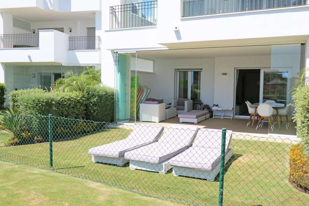 Apartamentos de 3 dormitorios en venta en La Mairena – R5368153
