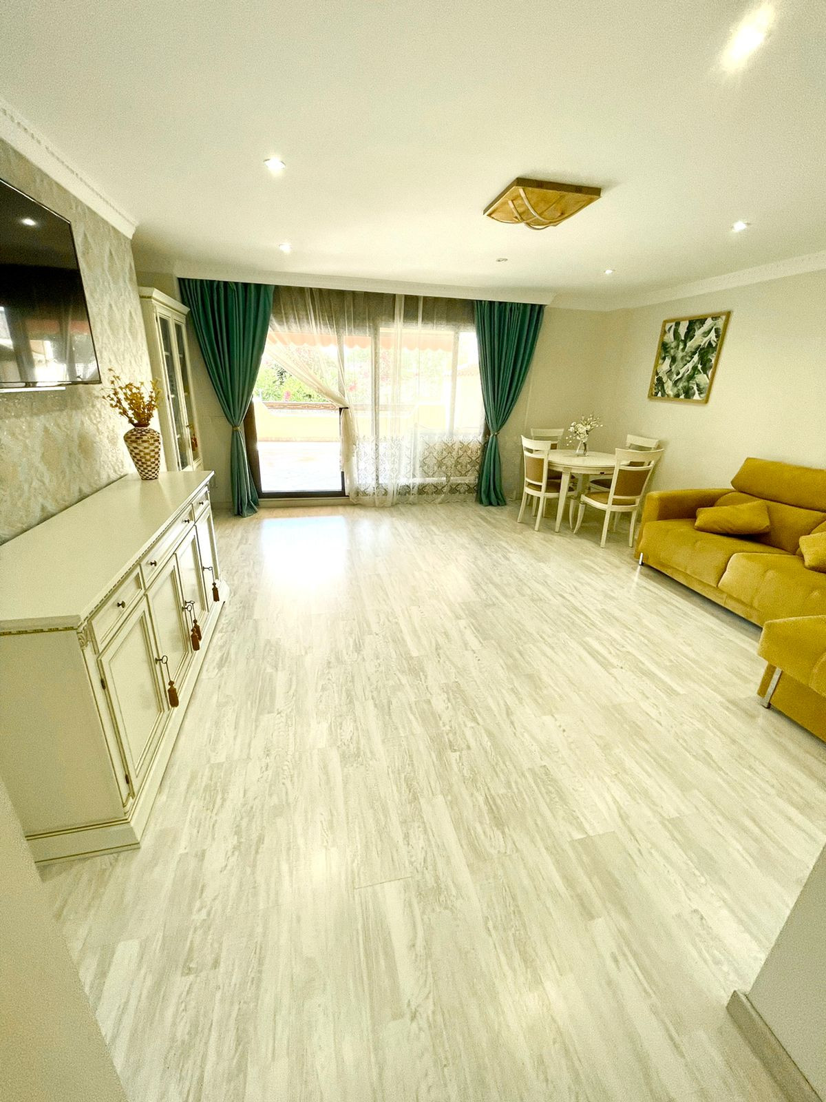 Apartamentos de 2 dormitorios en venta en Benahav�s – R4938040 Apartamentos de 2 dormitorios en venta en Benahav�s – R4938040