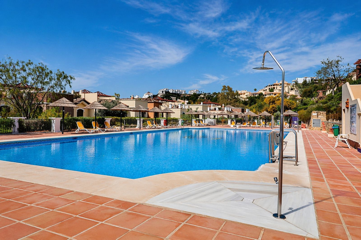 3 bedroom Apartments for sale in Los Arqueros – R5366755 3 bedroom Apartments for sale in Los Arqueros – R5366755