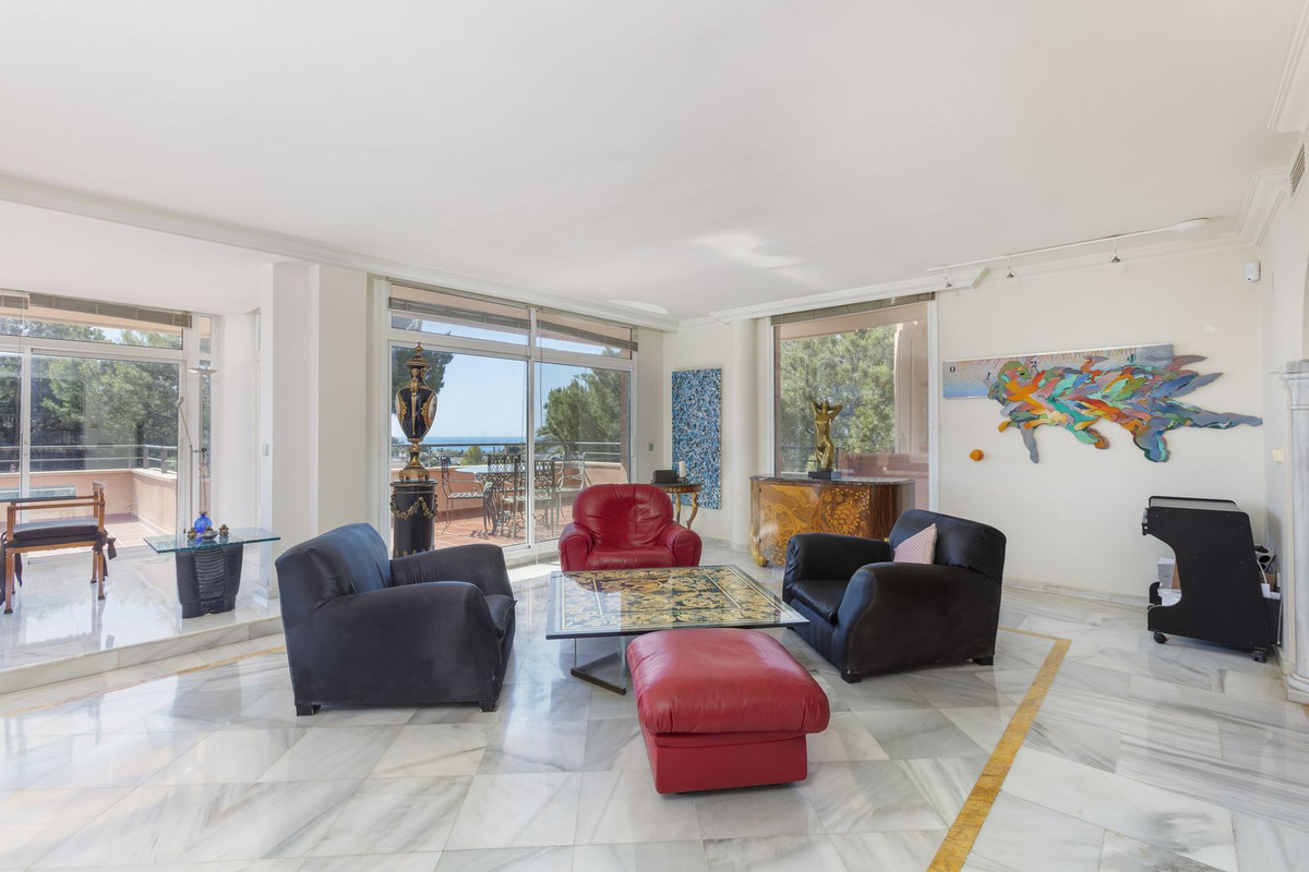 Apartamentos de 3 dormitorios en venta en Nueva Andalucía – R5393158 Apartamentos de 3 dormitorios en venta en Nueva Andalucía – R5393158