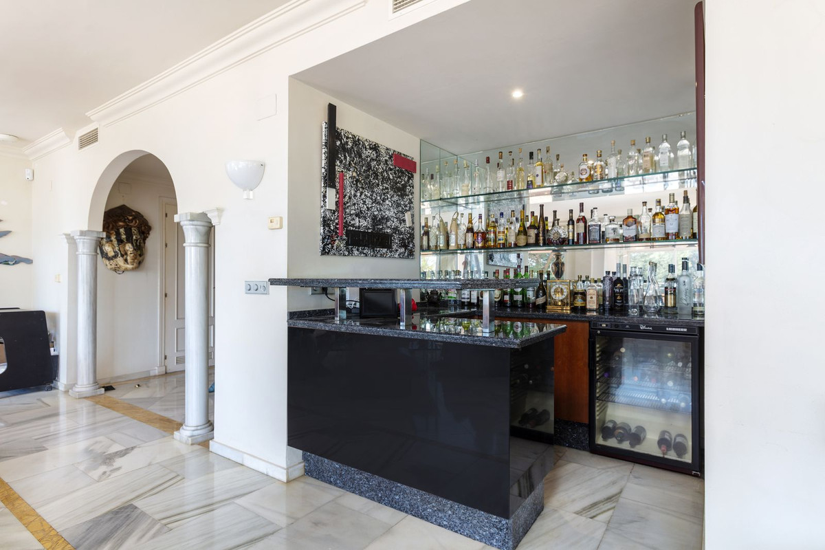 Apartamentos de 3 dormitorios en venta en Nueva Andalucía – R5393158 Apartamentos de 3 dormitorios en venta en Nueva Andalucía – R5393158