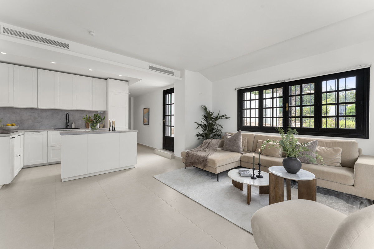3 bedroom Apartments for sale in Nueva Andalucía – R5375131 3 bedroom Apartments for sale in Nueva Andalucía – R5375131