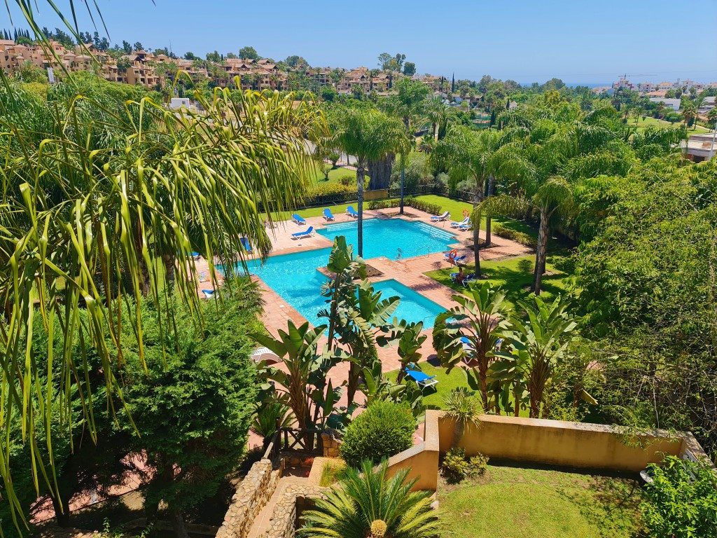 2 bedroom Apartments for sale in Nueva Milla de Oro – R5376910