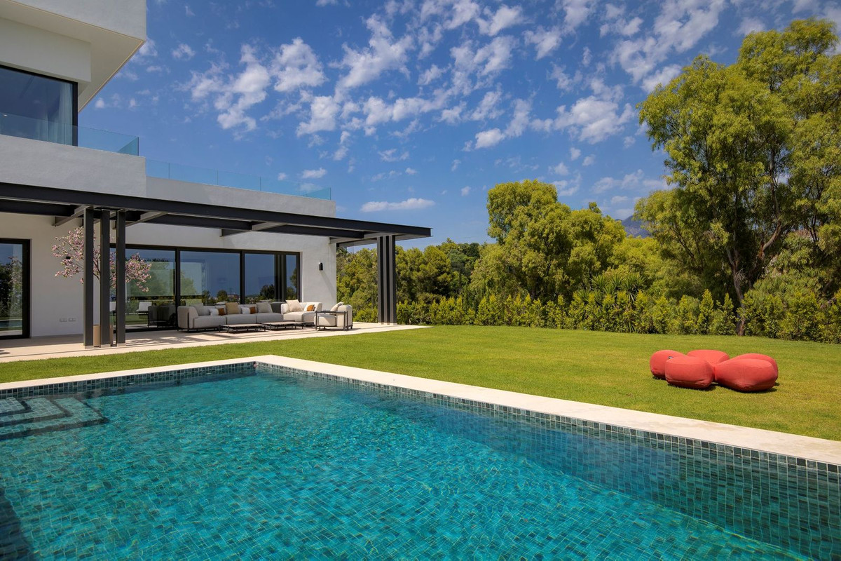 Villas de 6 dormitorios en venta en Benahavís – R5358061 Villas de 6 dormitorios en venta en Benahavís – R5358061