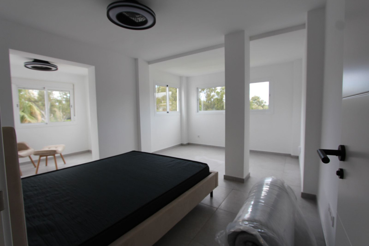 Apartamentos de 3 dormitorios en venta en Elviria – R5351002 Apartamentos de 3 dormitorios en venta en Elviria – R5351002