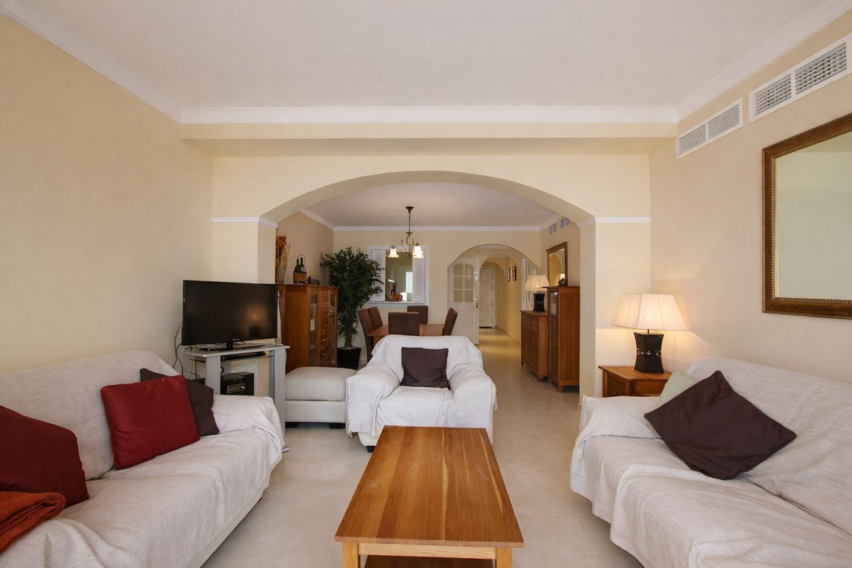 Apartamentos de 2 dormitorios en venta en Elviria – R5356483 Apartamentos de 2 dormitorios en venta en Elviria – R5356483