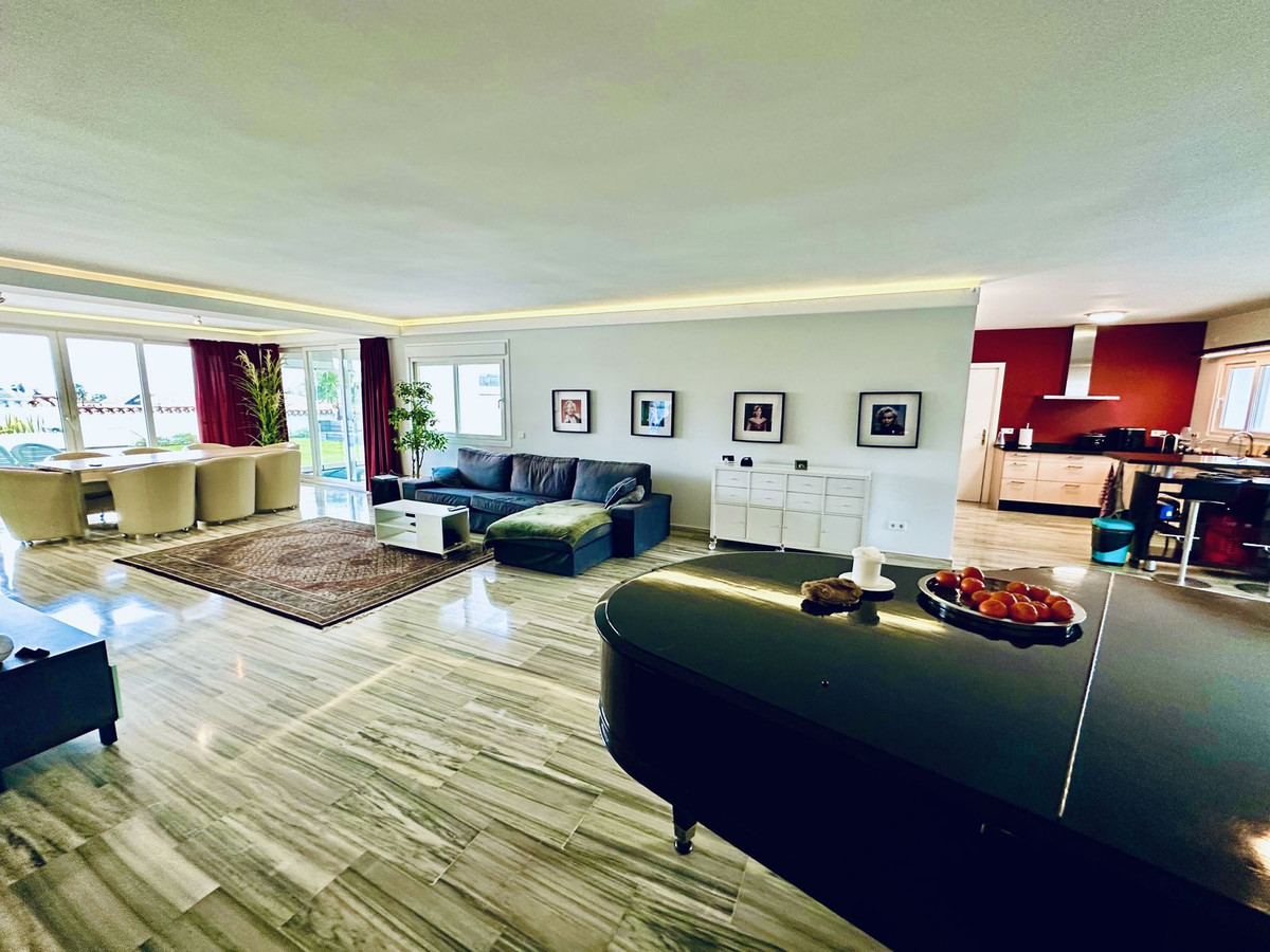 Villas de 3 dormitorios en venta en San Pedro de Alcántara – R5292133 Villas de 3 dormitorios en venta en San Pedro de Alcántara – R5292133