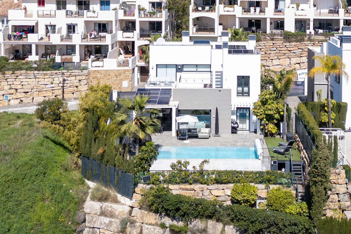 4 bedroom Villas for sale in Selwo – R5338819 4 bedroom Villas for sale in Selwo – R5338819