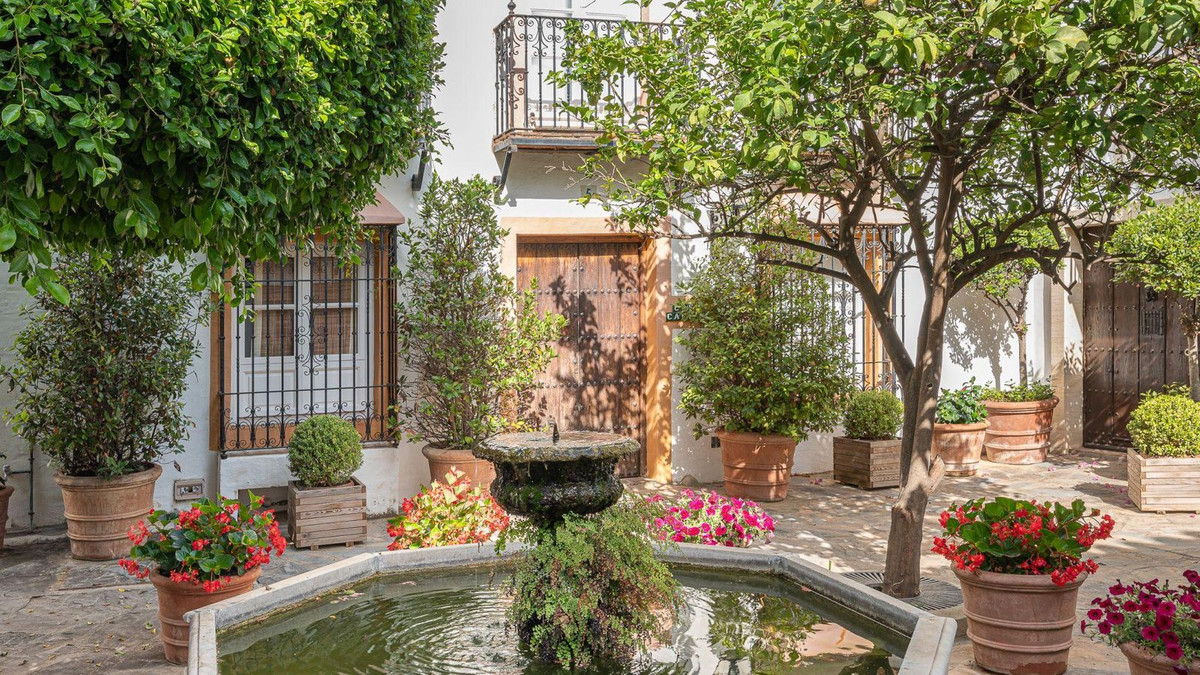 Adosados de 3 dormitorios en venta en Milla de Oro – R5017663 Adosados de 3 dormitorios en venta en Milla de Oro – R5017663