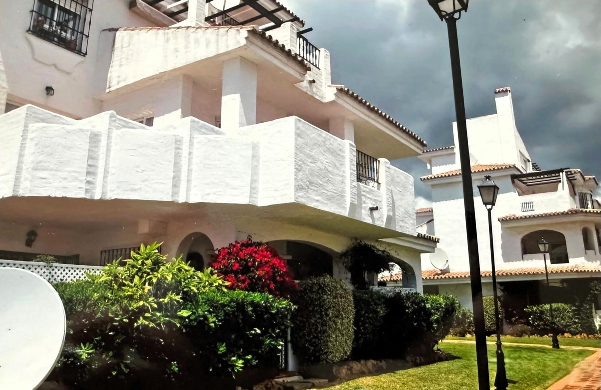 Apartamentos de 3 dormitorios en venta en Nueva Andaluc�a – R5304676 Apartamentos de 3 dormitorios en venta en Nueva Andaluc�a – R5304676