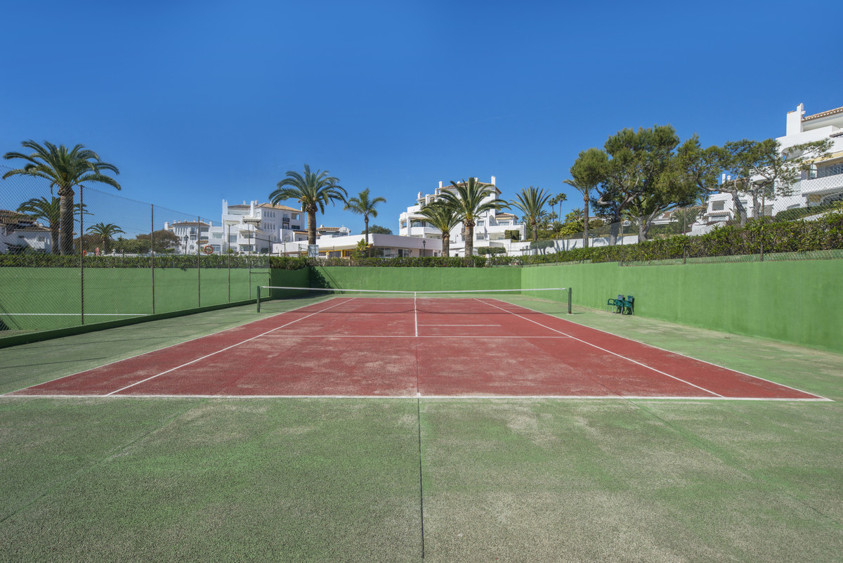 2 bedroom Apartments for sale in Elviria – R4792600 2 bedroom Apartments for sale in Elviria – R4792600