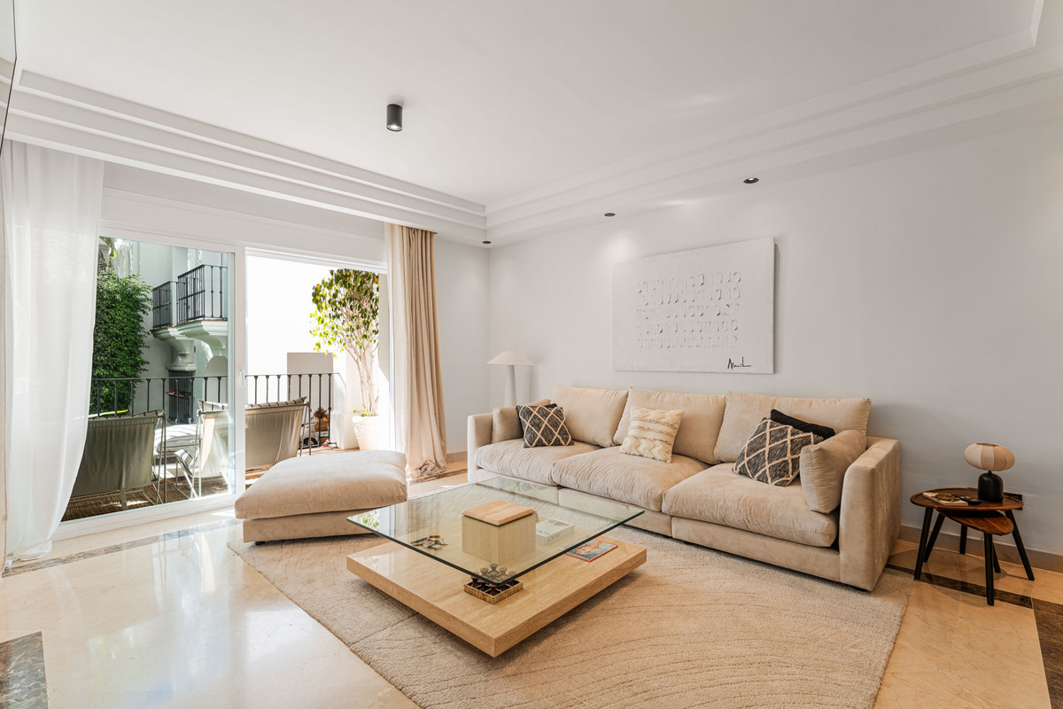 Apartamentos de 3 dormitorios en venta en Sierra Blanca – R5226847 Apartamentos de 3 dormitorios en venta en Sierra Blanca – R5226847