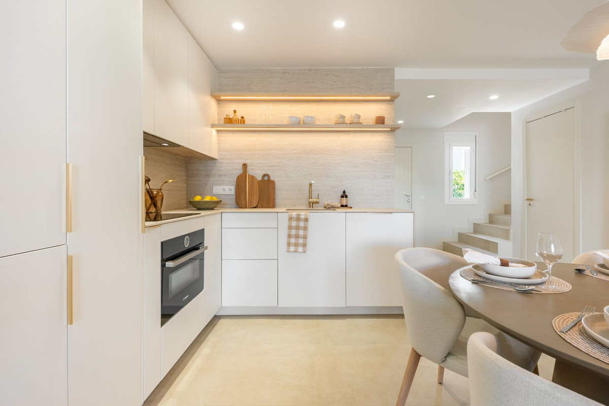 3 bedroom Apartments for sale in Nueva Andalucía – R5389750 3 bedroom Apartments for sale in Nueva Andalucía – R5389750