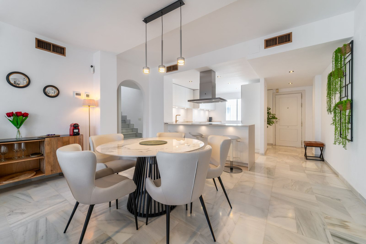 Apartamentos de 3 dormitorios en venta en Nag�eles – R5258317 Apartamentos de 3 dormitorios en venta en Nag�eles – R5258317