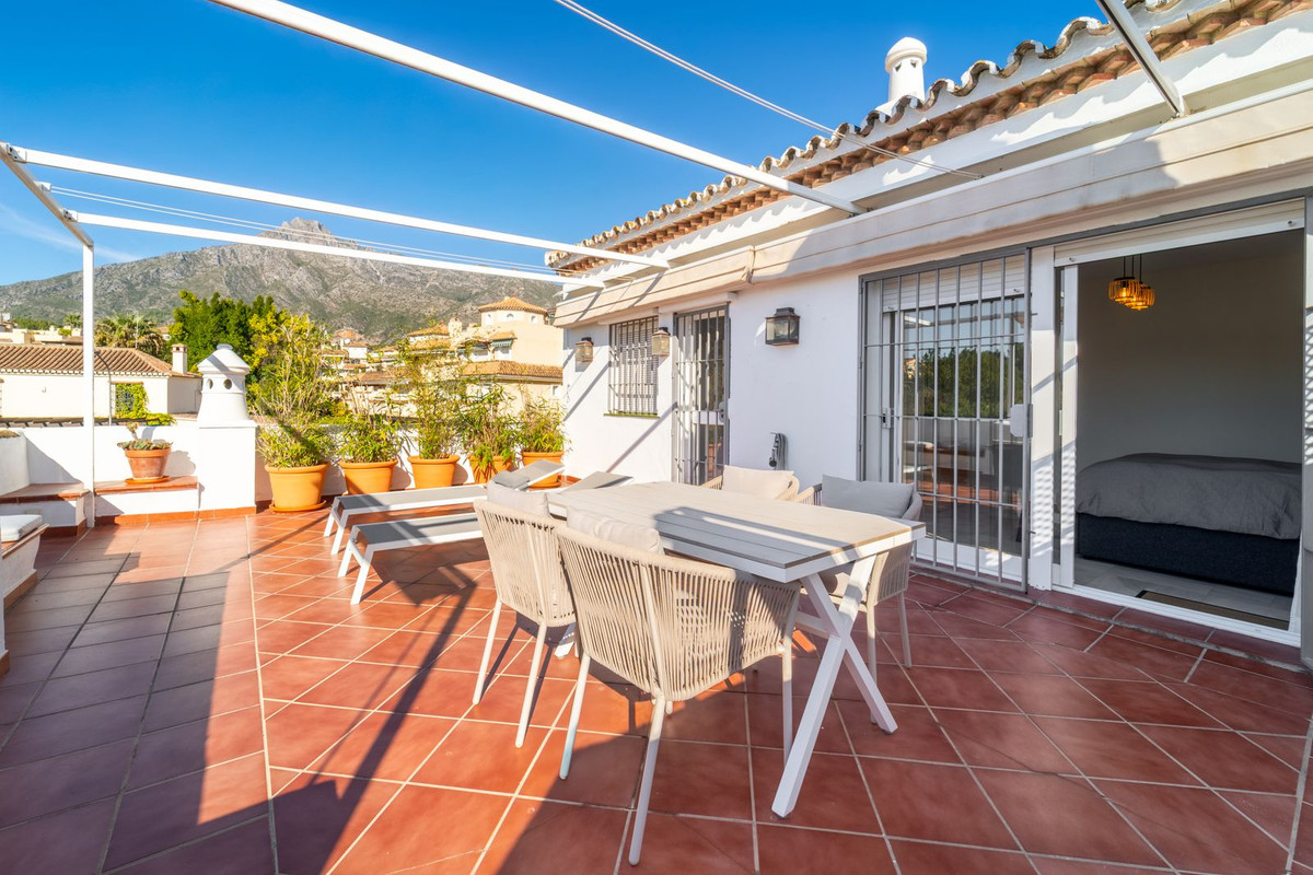 Apartamentos de 3 dormitorios en venta en Nag�eles – R5258317 Apartamentos de 3 dormitorios en venta en Nag�eles – R5258317