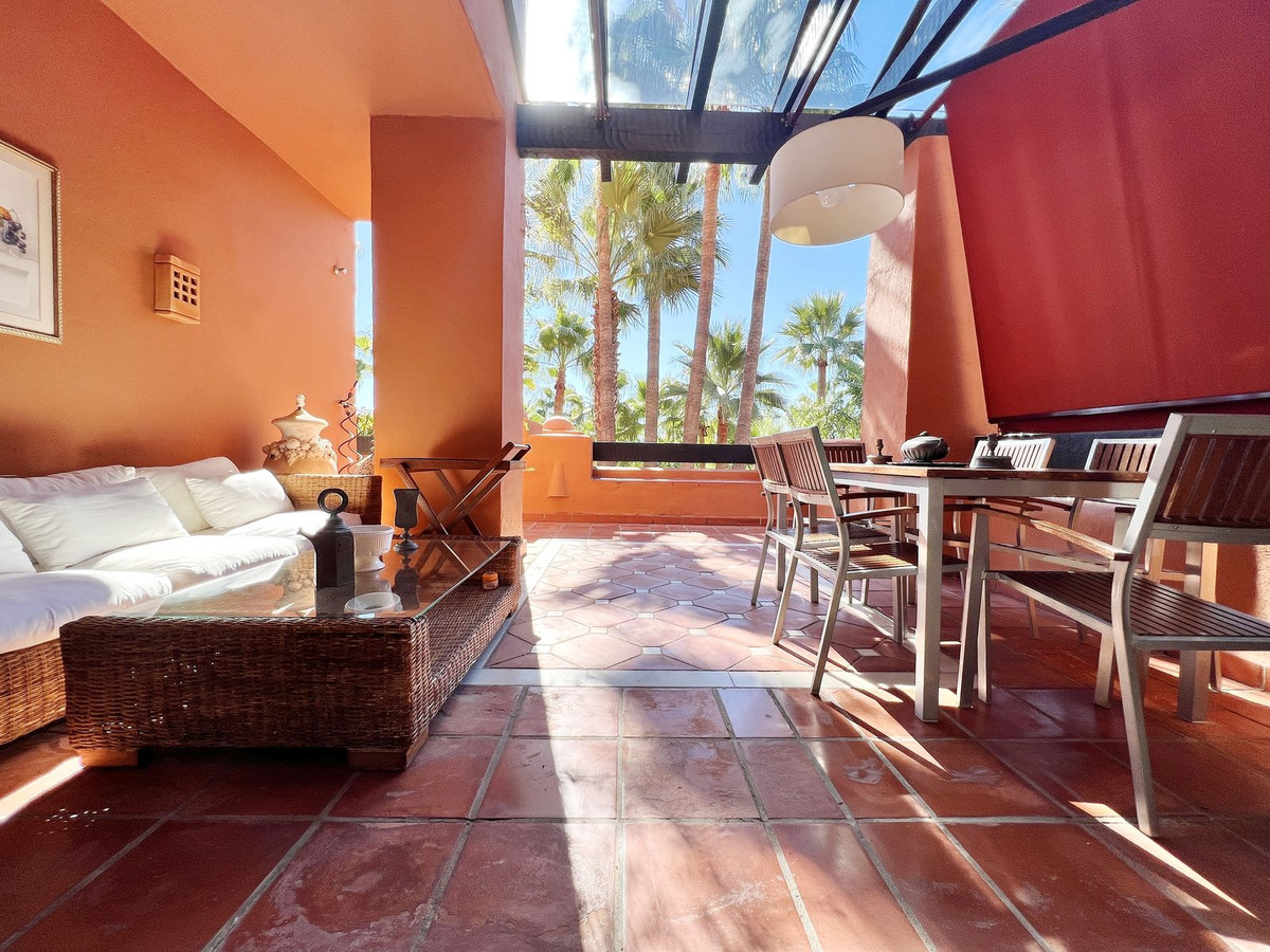 Apartamentos de 3 dormitorios en venta en Nueva Andalucía – R4502374 Apartamentos de 3 dormitorios en venta en Nueva Andalucía – R4502374